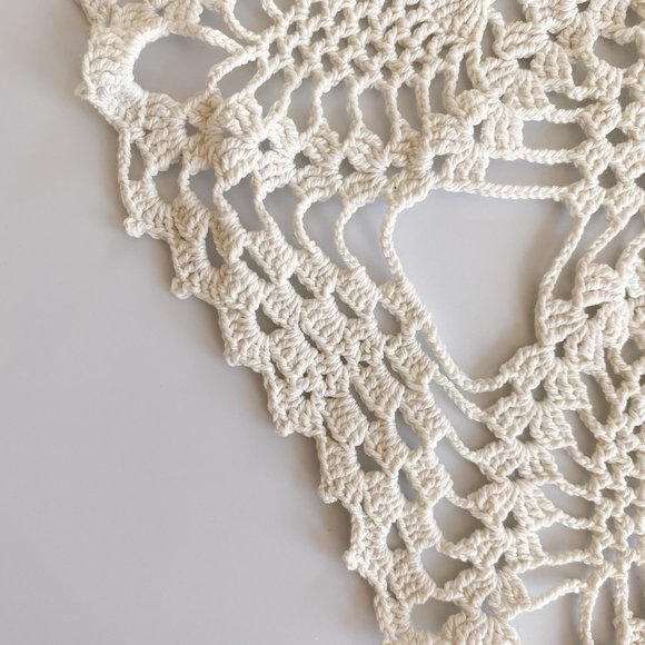 New! Handmade Crochet Doily - Picture 3 of 5